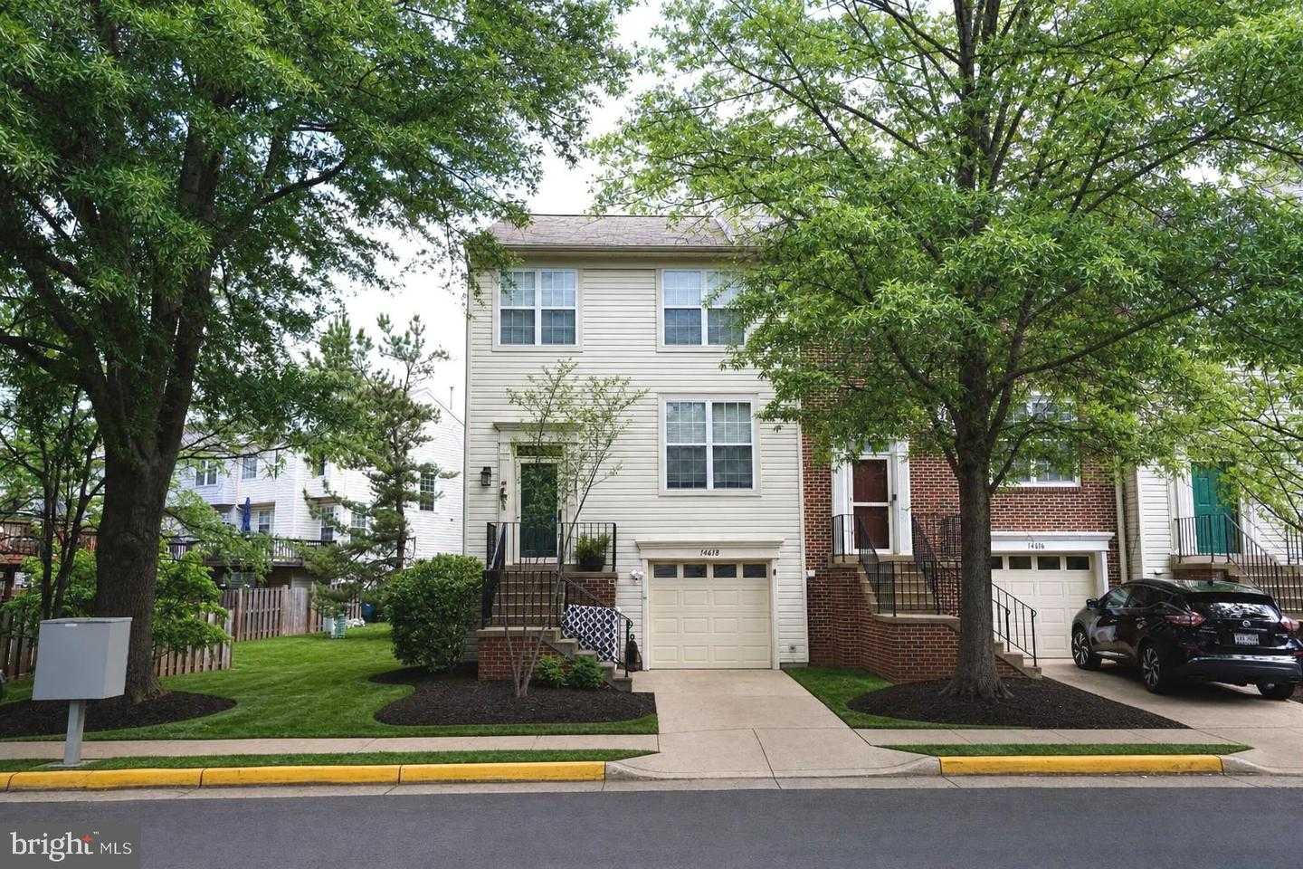 14618 STREAM POND DRIVE Centreville Virginia United States, for Sale, residential, Camille Payne, Samson Properties