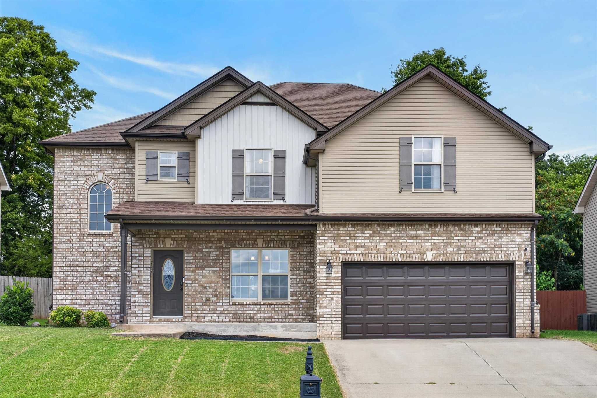 719 Sturdivant Dr Clarksville Tennessee United States, for Rent, residential, Rebekah  Sprabary, Sweet Home Realty & Property Management