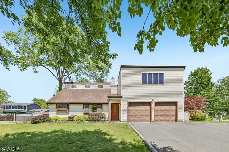 56 Birch Run Dr Piscataway Twp. New Jersey United States, for Sale, residential,  , NJ Homes For Sale