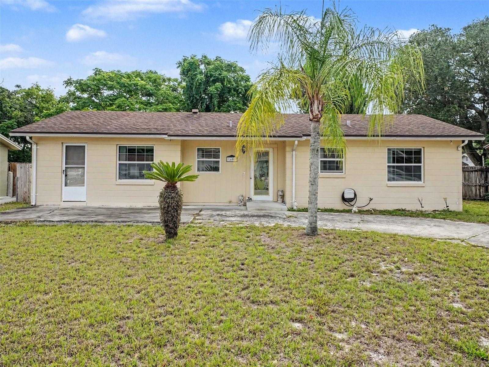 1609 MAUREEN AVENUE APT 4 Ocoee Florida United States, for Sale, residential, Zaira Mejia, Spaces & Styles Group
