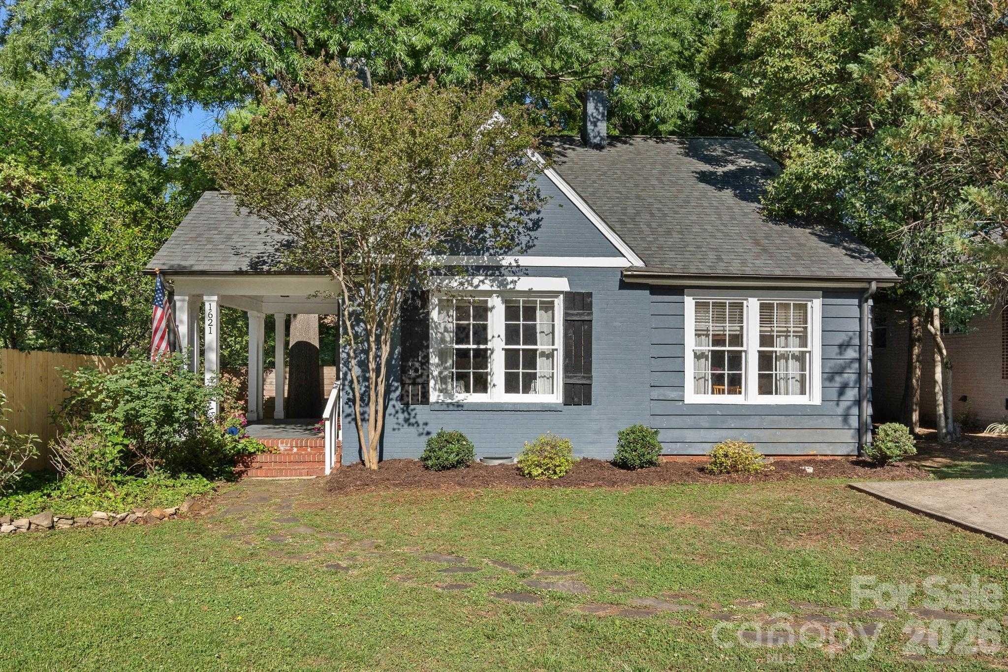1621 Morningside Drive Charlotte North Carolina United States, for Sale, residential, Kristen Haynes, New Home Buyers Brokers / Realty Pros
