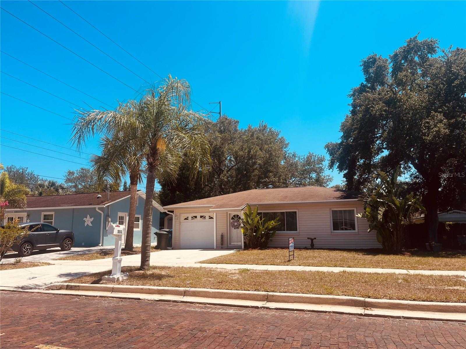 551 ORANGEWOOD DRIVE Dunedin Florida United States, for Sale, residential,  , The Mount Dora Group 