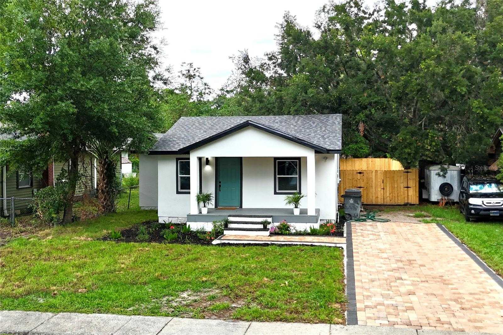 243 4TH STREET Winter Garden Florida United States, for Sale, residential, Zaira Mejia, Spaces & Styles Group