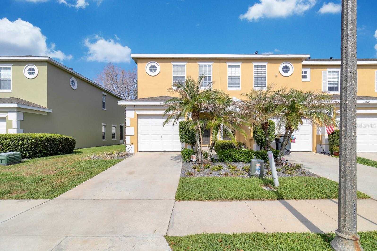 13527 DANIELS LANDING CIRCLE Winter Garden Florida United States, for Sale, residential, Zaira Mejia, Spaces & Styles Group