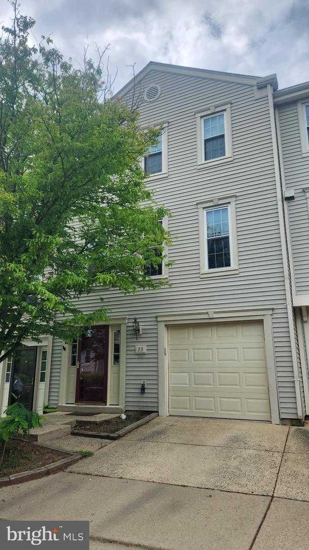 23 S FLOYD STREET Alexandria Virginia United States, for Rent, residential, Bruno Tarquinii, Fairfax Realty Premier