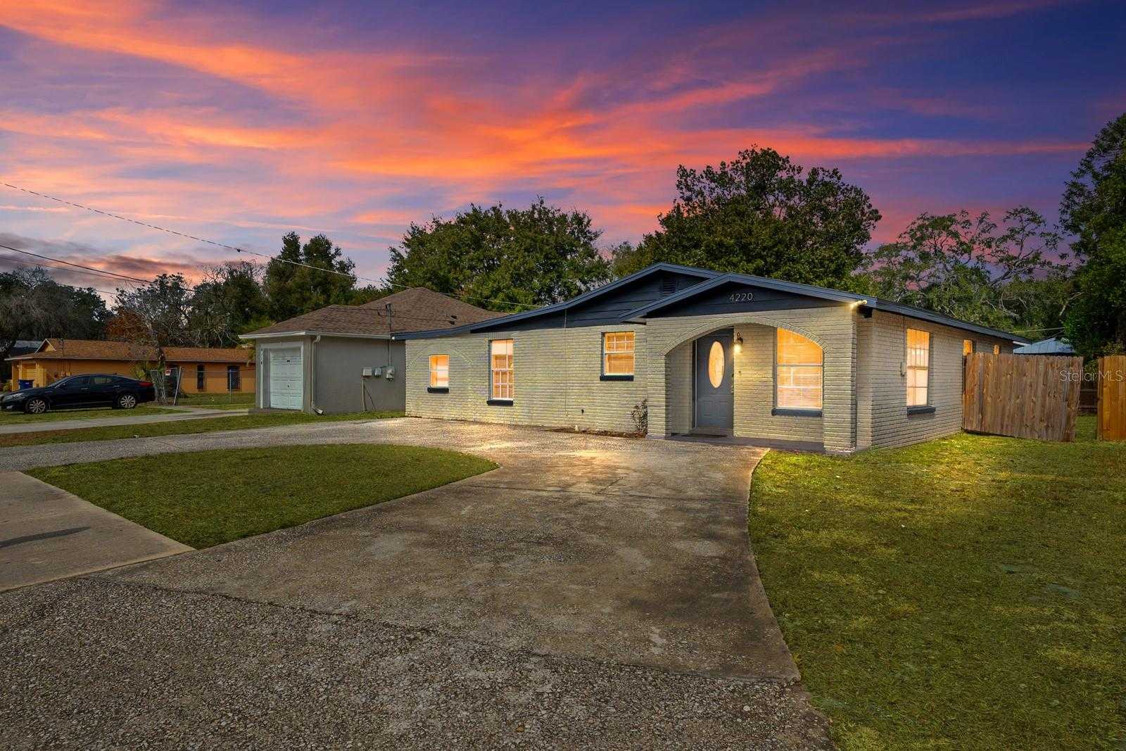 4220 E POWHATAN AVENUE Tampa Florida United States, for Sale, residential,  , The Mount Dora Group 