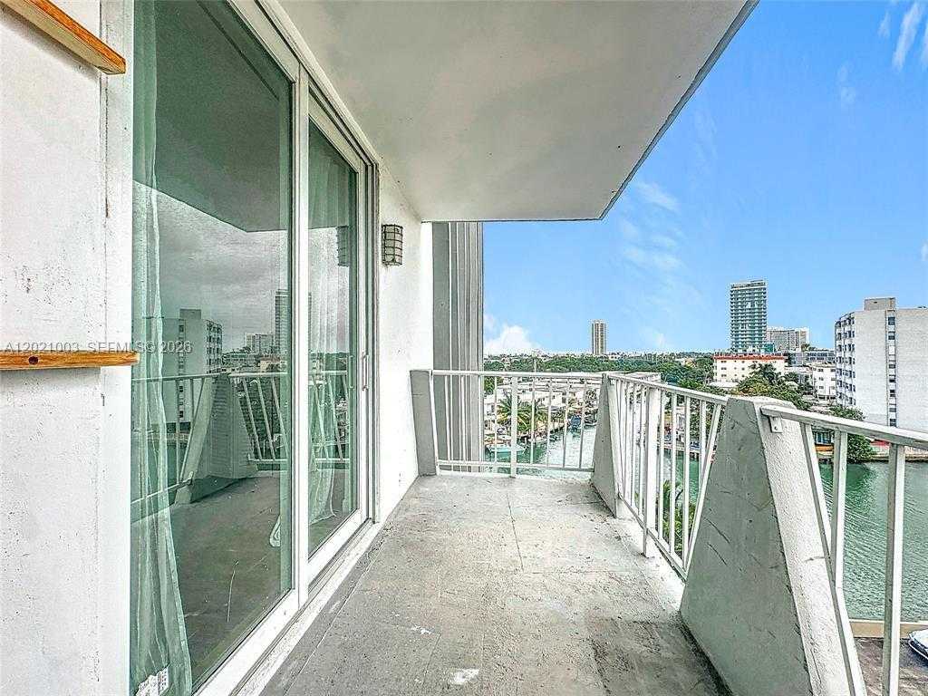 7133 Bay Dr  APT 705 Miami Beach Florida United States, for Sale, residential,  , Phoenix Realtors LLC