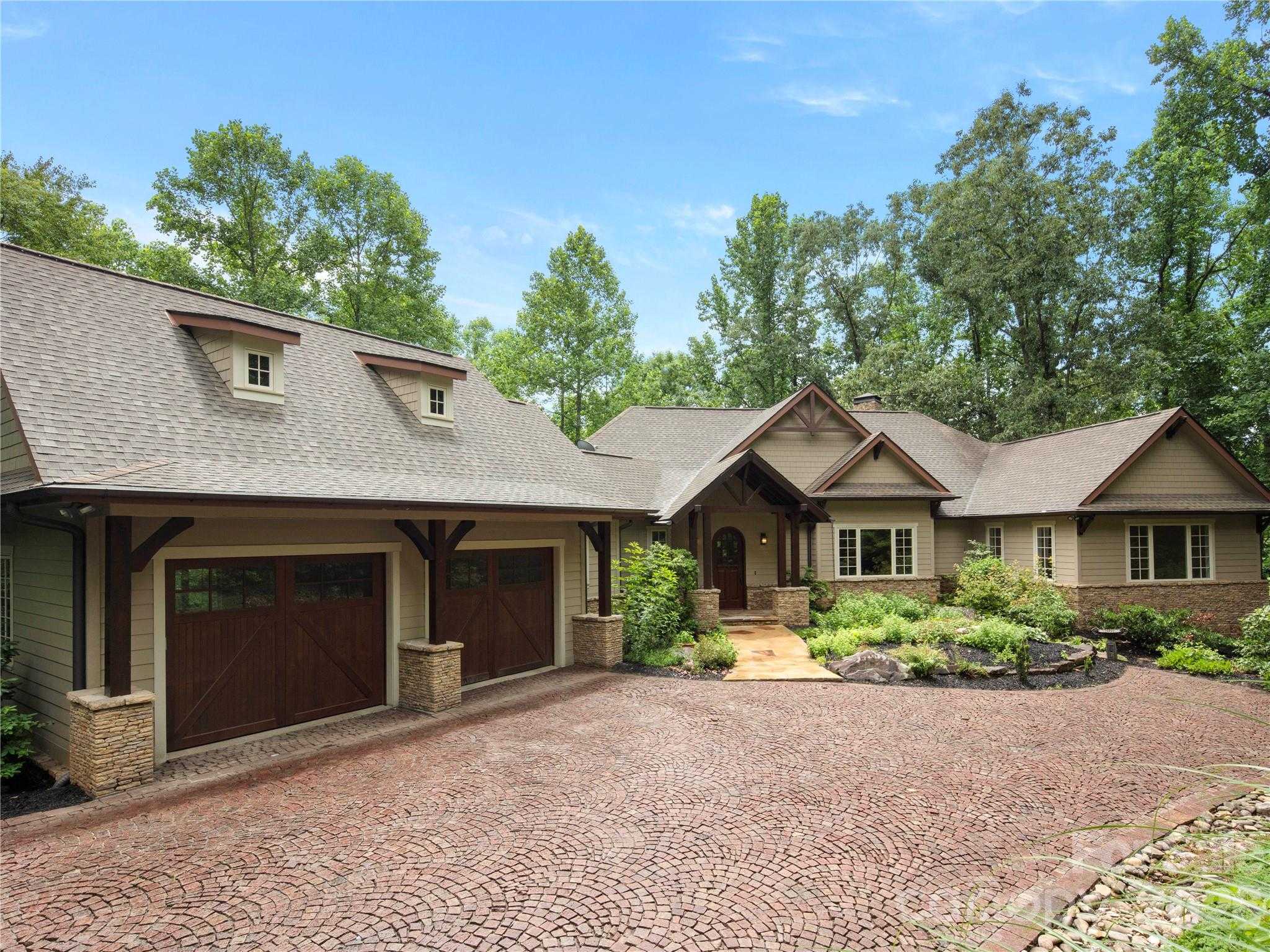 672 Walnut Valley Parkway Arden North Carolina United States, for Sale, residential, Toby Davis, RE/MAX RESULTS REALTY