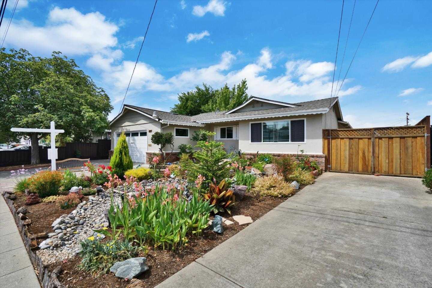 831 Wagoner Drive Livermore California United States, for Sale, residential, Miranda Mattos, Compass Realty 