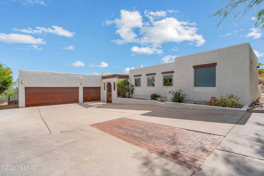 6420 Regal Manor Drive Tucson Arizona United States, for Sale, residential, Aaron Lieberman, TIERRA ANTIGUA REALTY