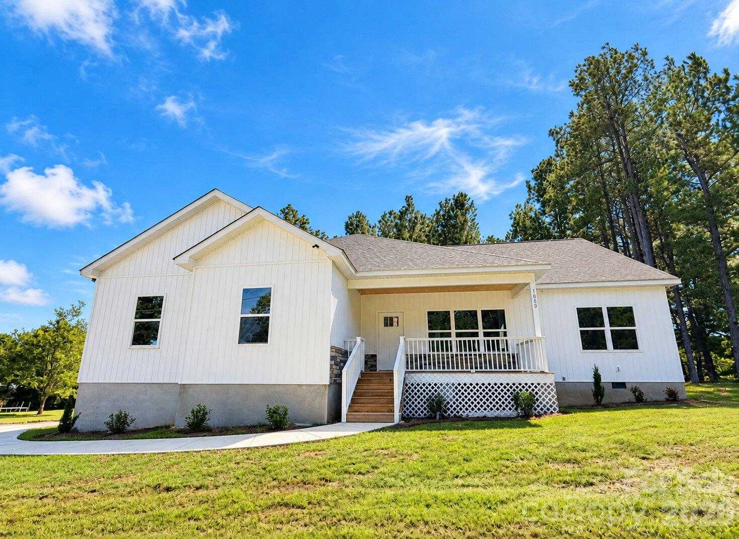 1569 Ridge Road Salisbury North Carolina United States, for Sale, residential, David Garofalo, Carolina4Sale Realty LLC