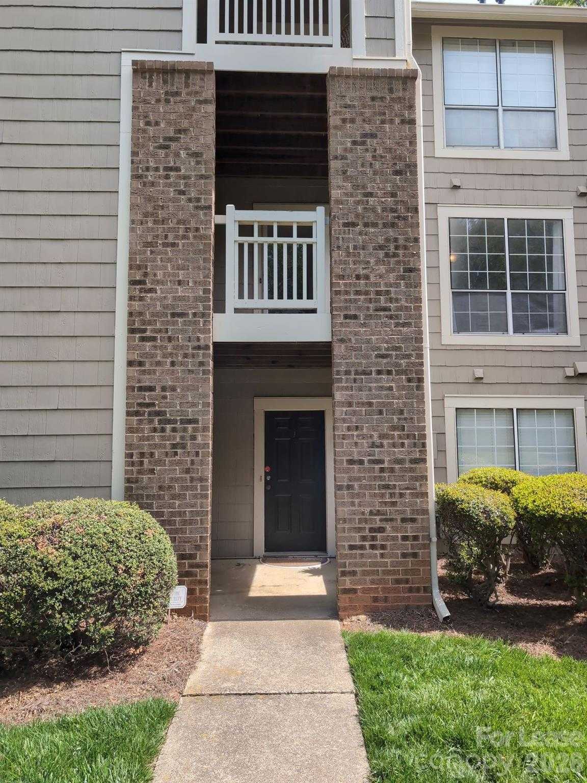 5001 Sharon Road APT K Charlotte North Carolina United States, for Rent, residential, Kristen Haynes, New Home Buyers Brokers / Realty Pros