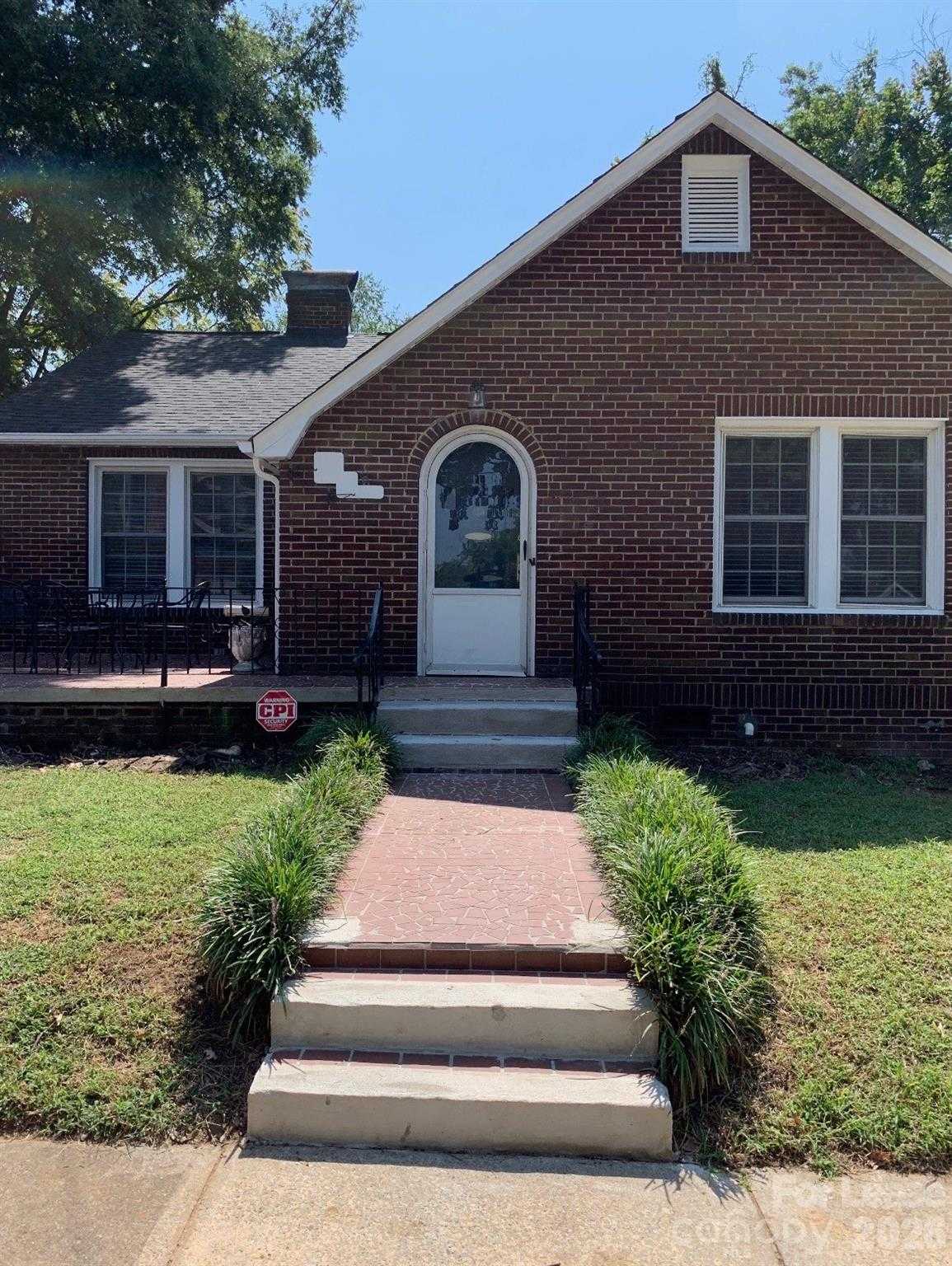 223 Victoria Avenue Charlotte North Carolina United States, for Rent, residential, Kristen Haynes, New Home Buyers Brokers / Realty Pros