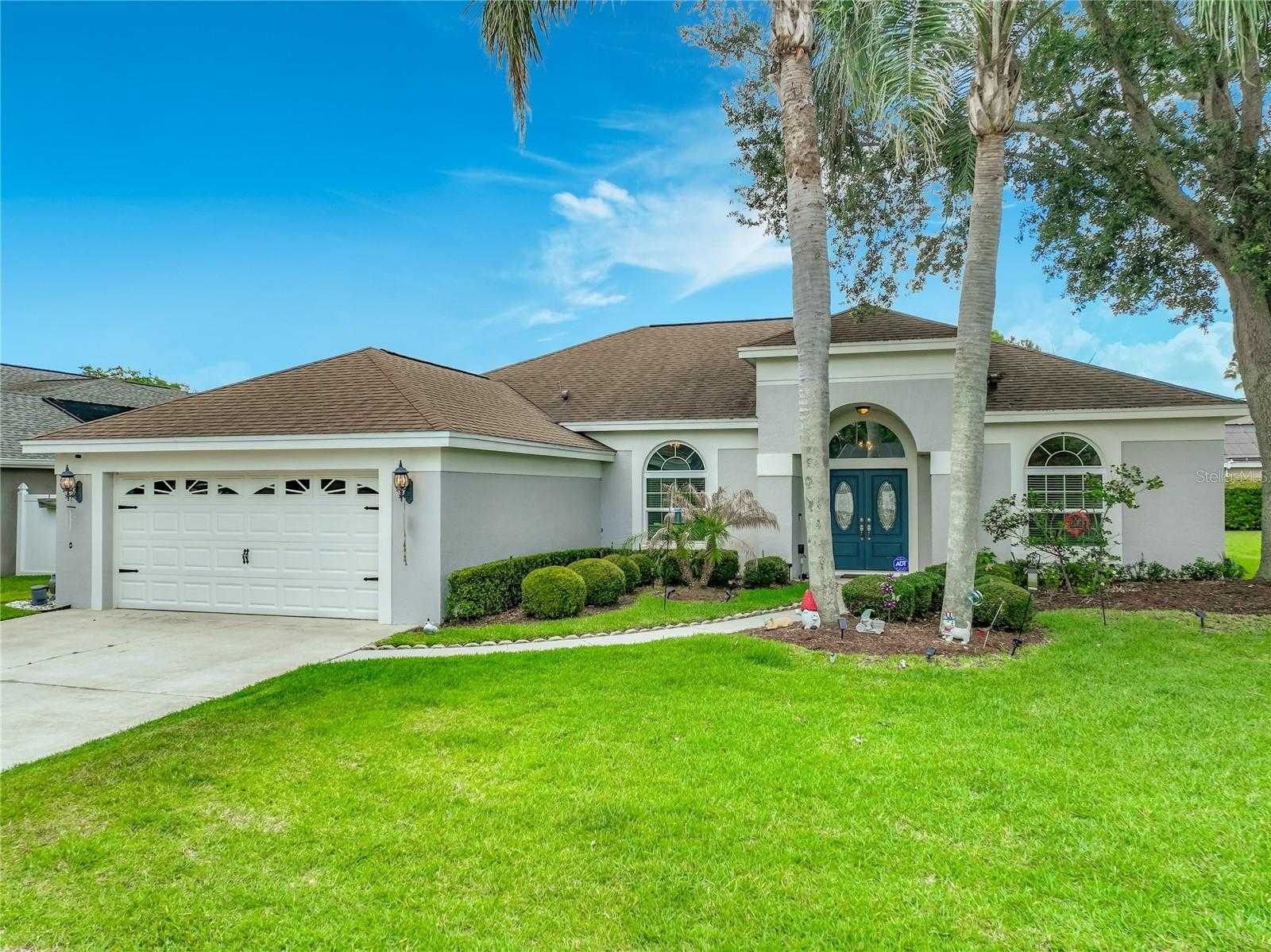 909 GROVESMERE LOOP Ocoee Florida United States, for Sale, residential, Zaira Mejia, Spaces & Styles Group