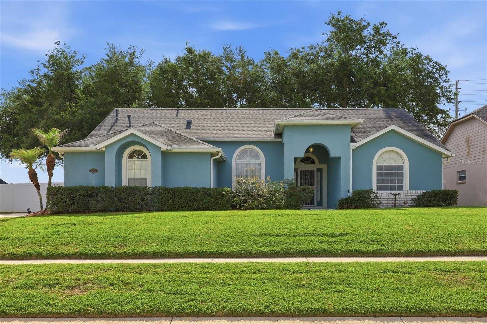12646 SCOTTISH PINE LANE Clermont Florida United States, for Sale, residential, Zaira Mejia, Spaces & Styles Group