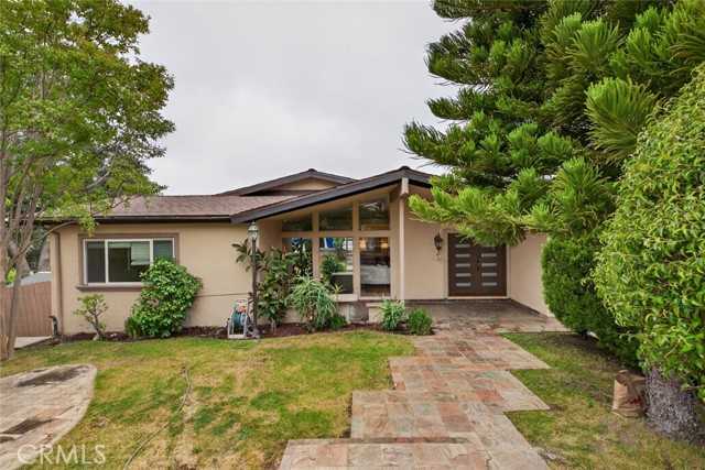 4809 Lowell Avenue La Crescenta California United States, for Sale, residential, Seta Rostomian, Berkshire Hathaway HomeService Crest Real Estate