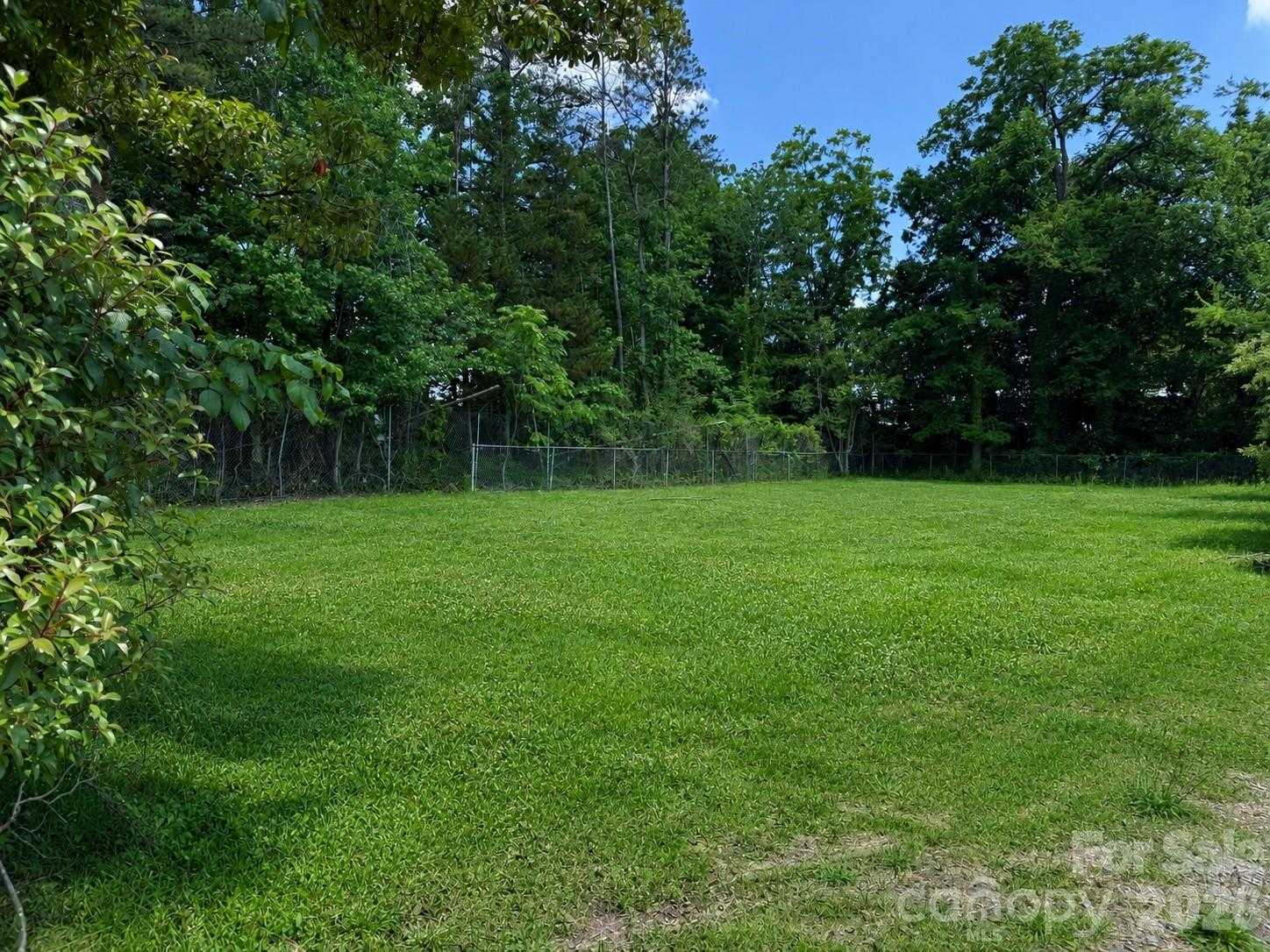 421 Dawn Circle Charlotte North Carolina United States, for Sale, commercial, Kristen Haynes, New Home Buyers Brokers / Realty Pros