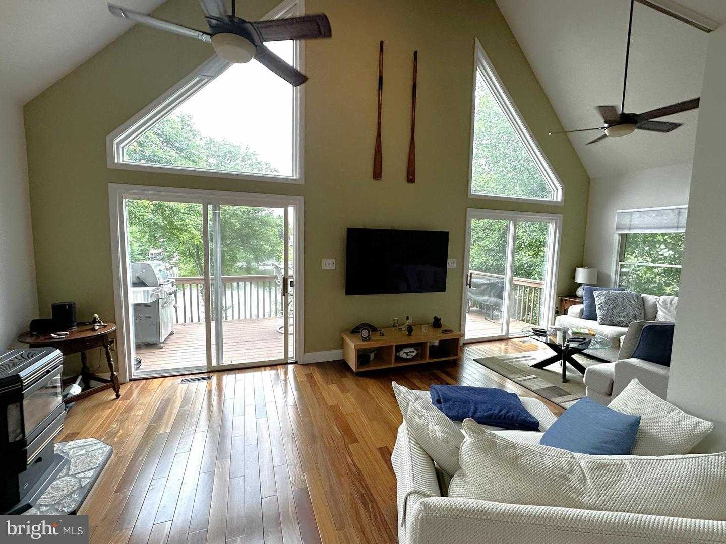 836 NORTH SHORE DRIVE Glen Burnie Maryland United States, for Sale, residential, Litra  Simms, Simms and Associates
