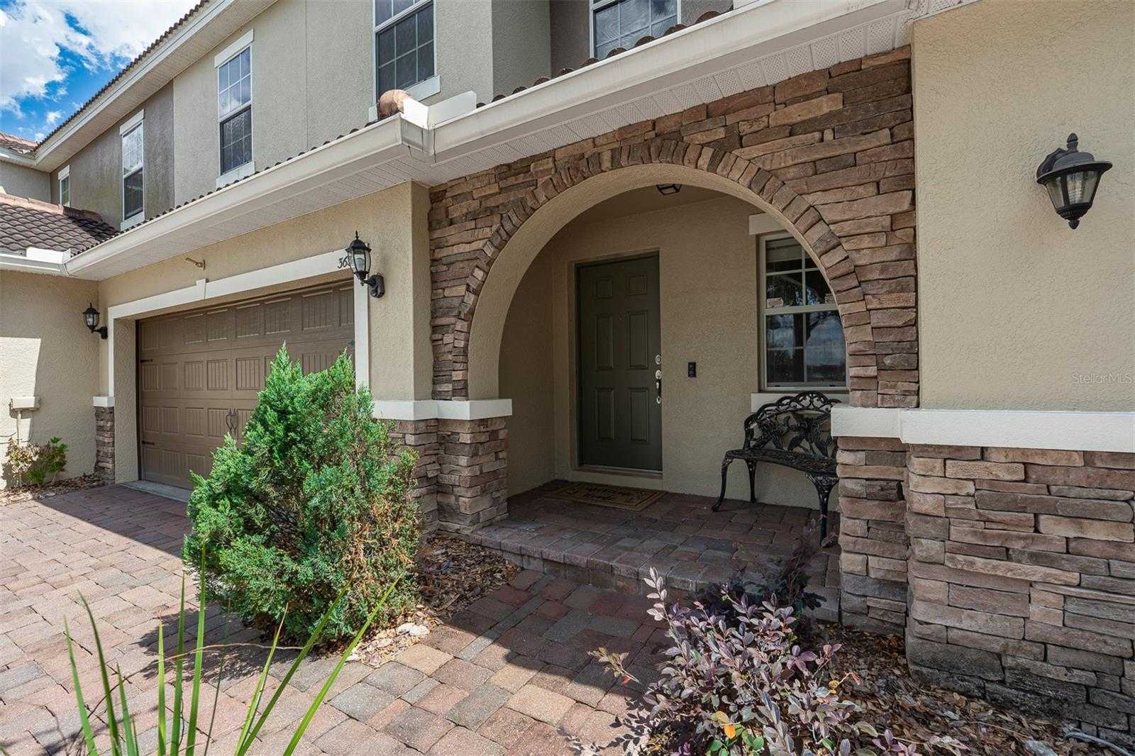 363 WHITE DOGWOOD LANE Ocoee Florida United States, for Sale, residential, Zaira Mejia, Spaces & Styles Group