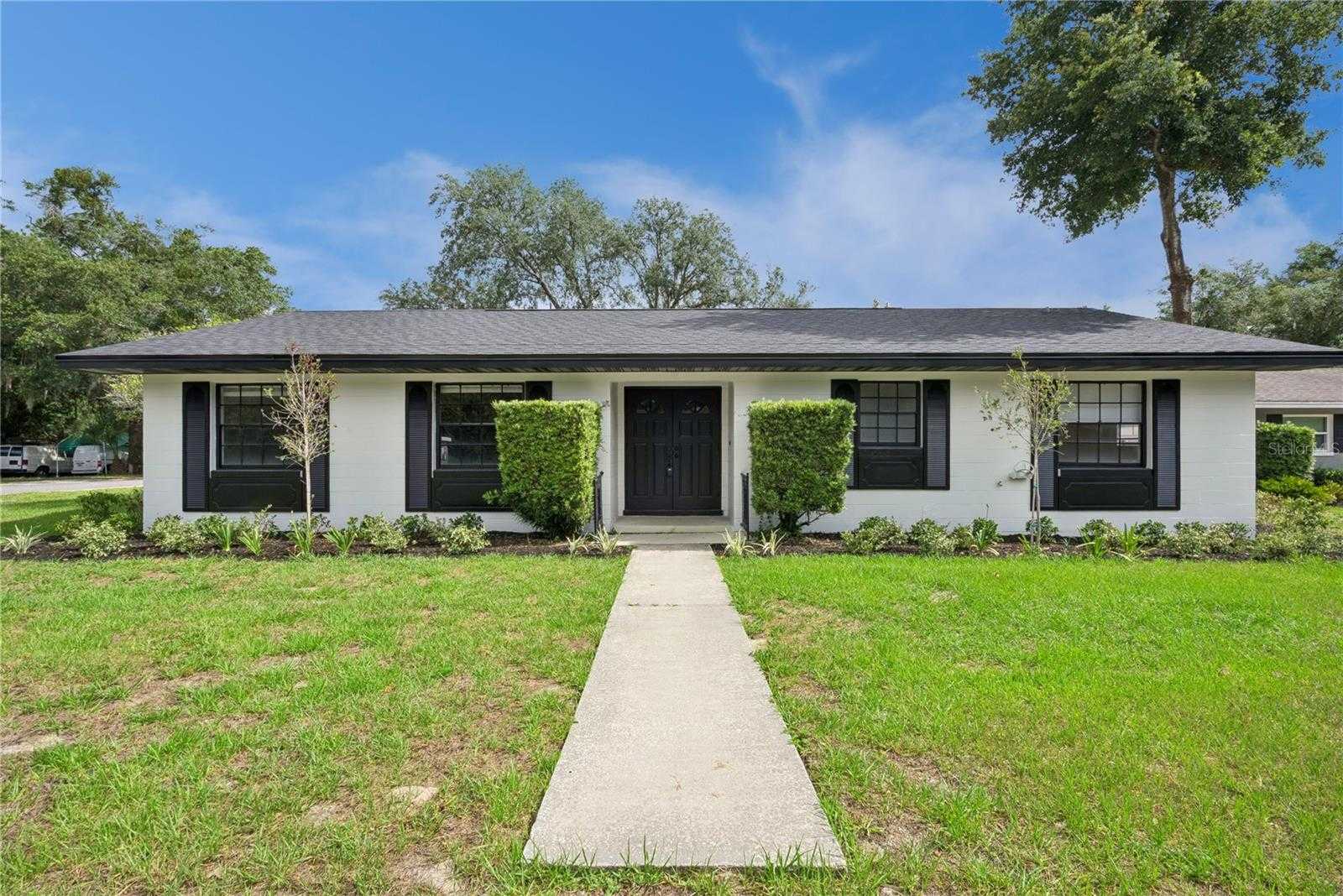 601 E CITRUS STREET Altamonte Springs Florida United States, for Sale, residential, Zaira Mejia, Spaces & Styles Group