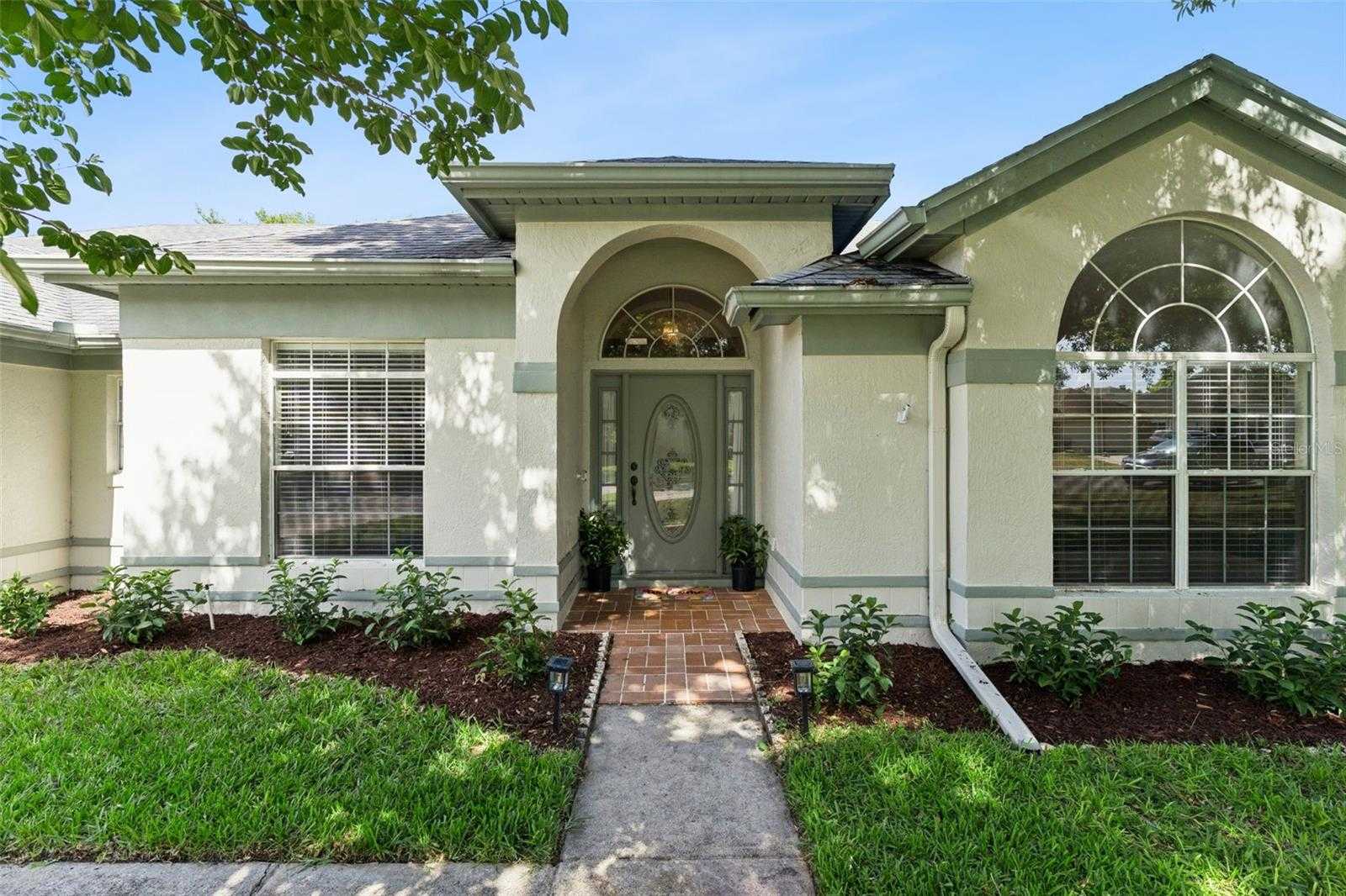 3883 KINGSTON OAKS COVE Oviedo Florida United States, for Sale, residential, Fritz Wardlow, HomeSmart
