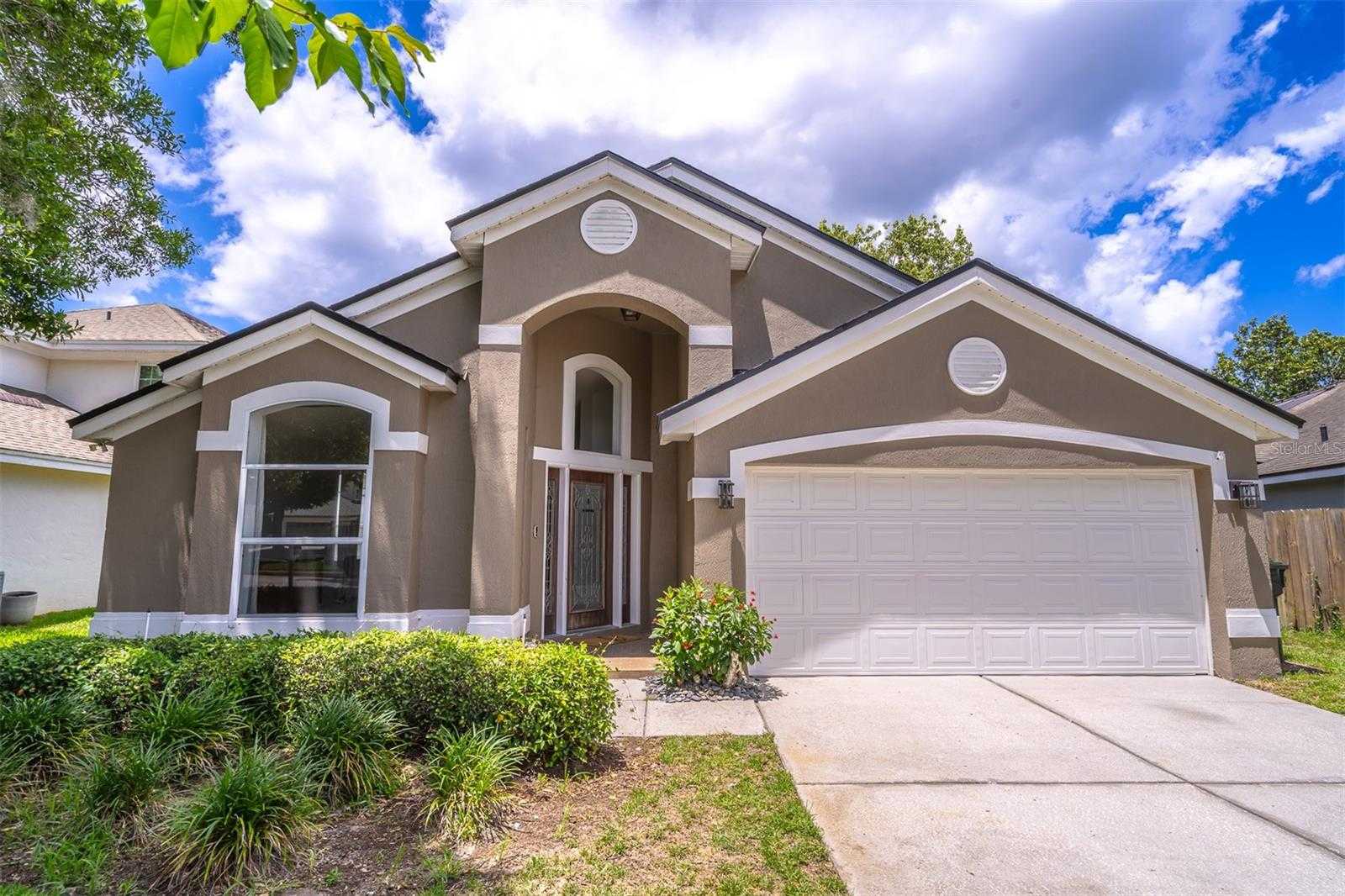 608 LAKE CLAIRE COURT Oviedo Florida United States, for Sale, residential, Fritz Wardlow, HomeSmart
