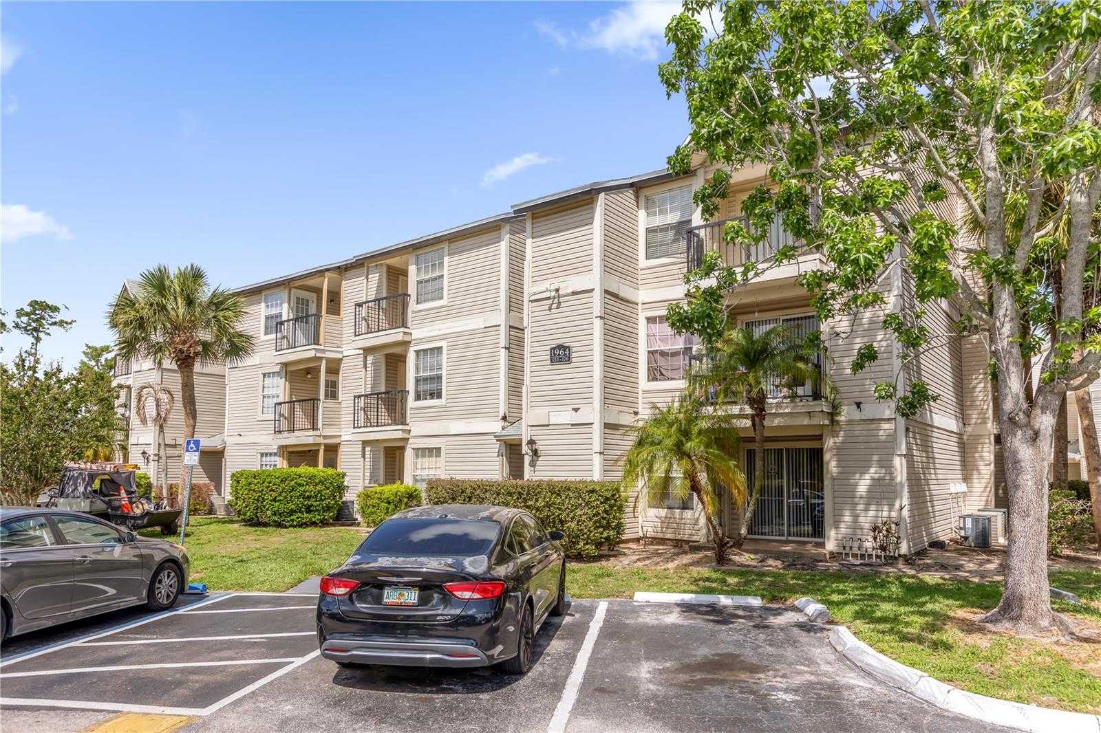 1964 LAKE ATRIUMS CIRCLE APT 170 Orlando Florida United States, for Rent, residential, Joao Pereira, La Rosa Realty