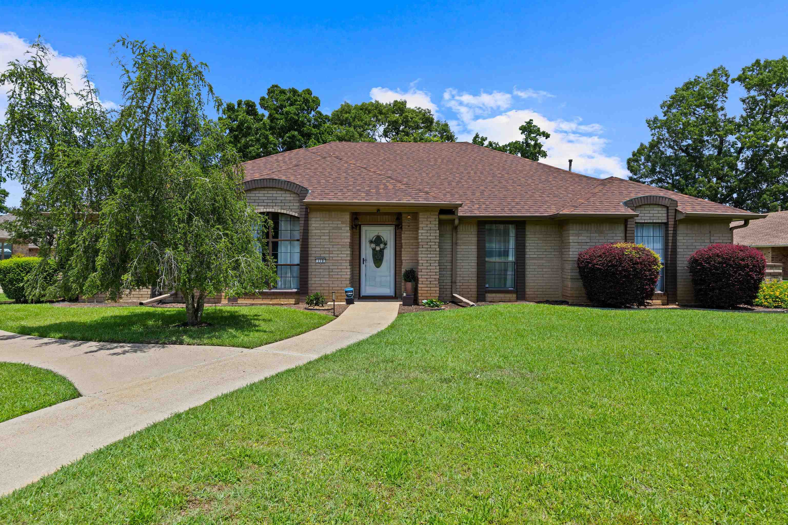 110 Northhill Ct. Longview Texas United States, for Sale, residential,  , Drake Chapman Real Estate, Brokerage