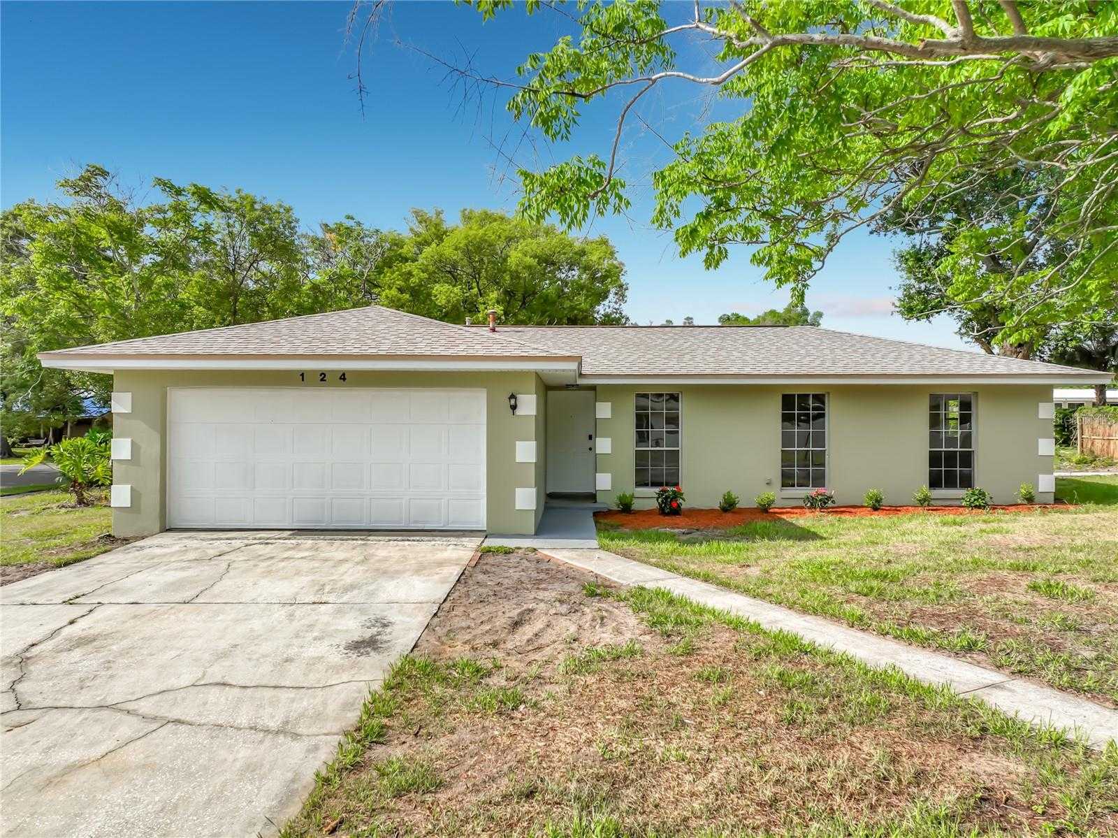 124 HOLLYHOCK DRIVE Altamonte Springs Florida United States, for Sale, residential, Zaira Mejia, Spaces & Styles Group