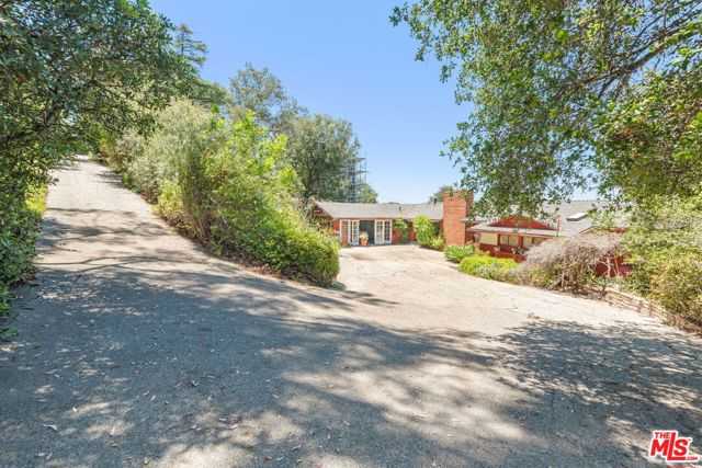 15739 Mulholland Place Los Angeles California United States, for Sale, residential,  , Castle Rock Realty