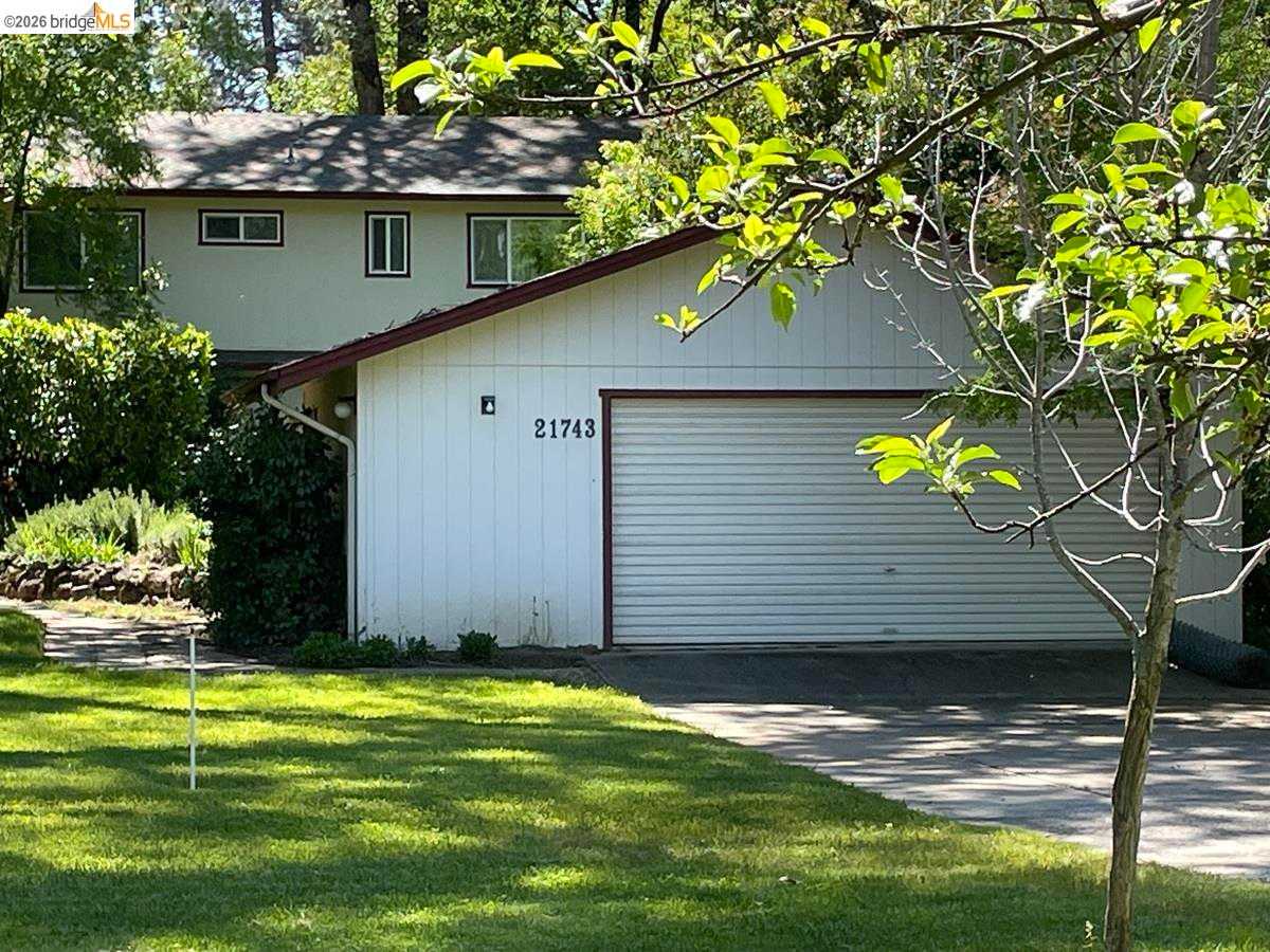 21743 Water Oak Drive Sonora California United States, for Sale, residential, Judy Voigt, Wilson Realty