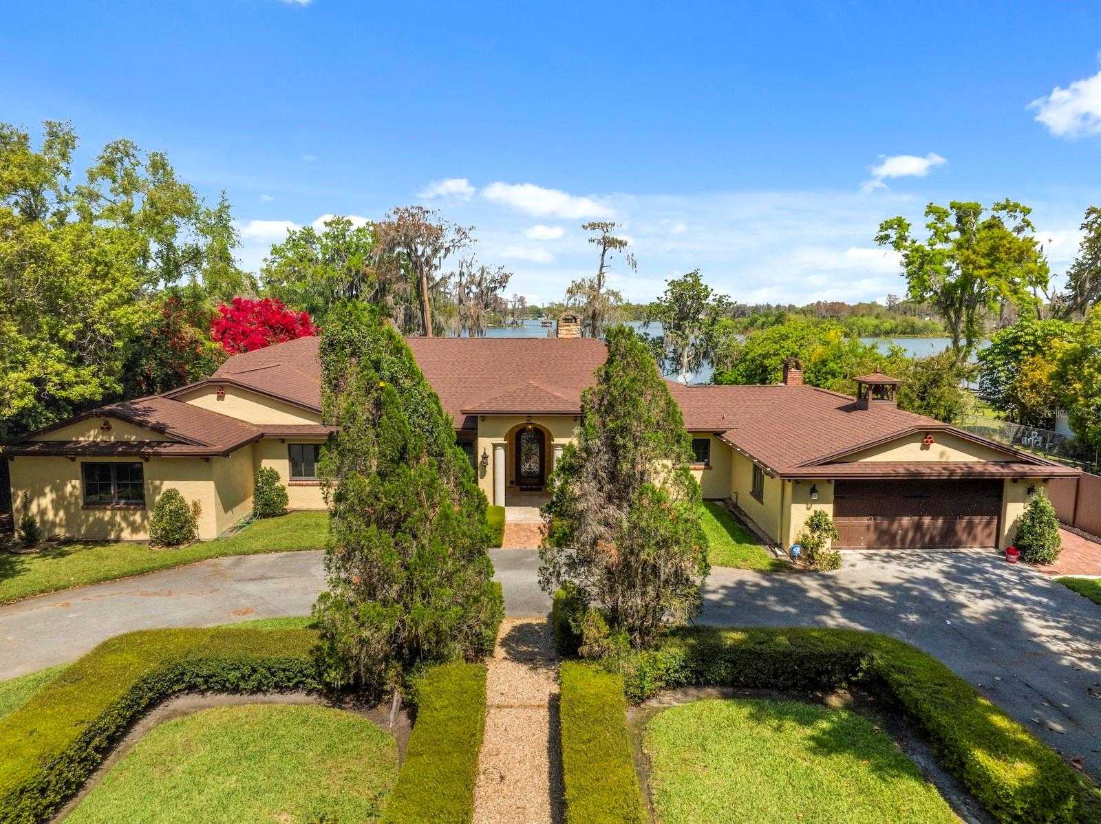 5400 KENMORE LANE Orlando Florida United States, for Sale, residential, Ken Anderson, ApexOne Realty, Inc.