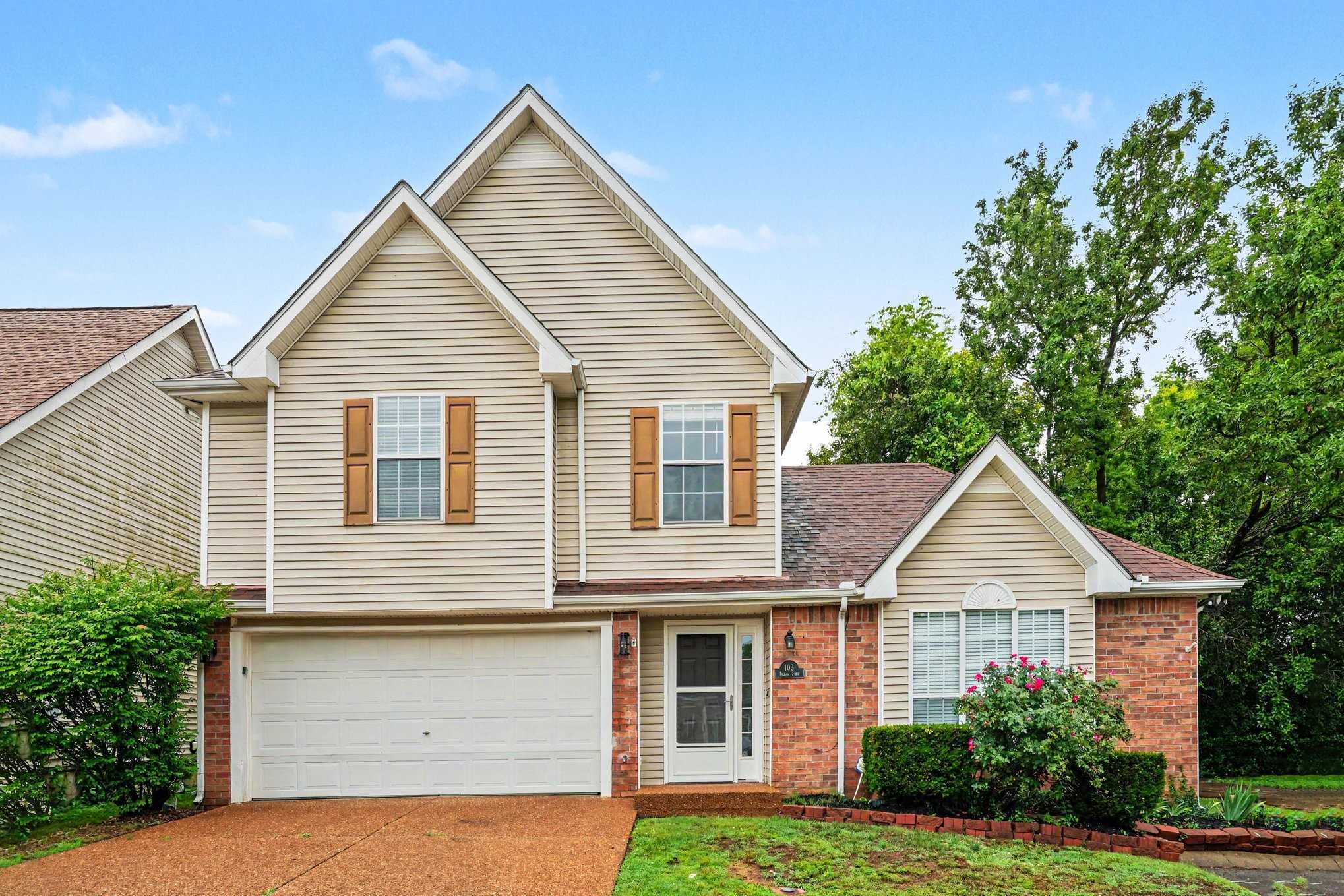 103 Village Ct Hendersonville Tennessee United States, for Sale, residential, Adam Hanes, LPT Realty