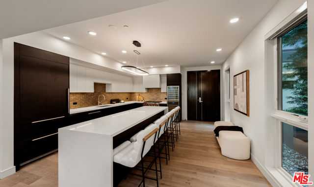 505 S Barrington Avenue APT 208 Los Angeles California United States, for Sale, residential,  , InCom Brokerage Sample
