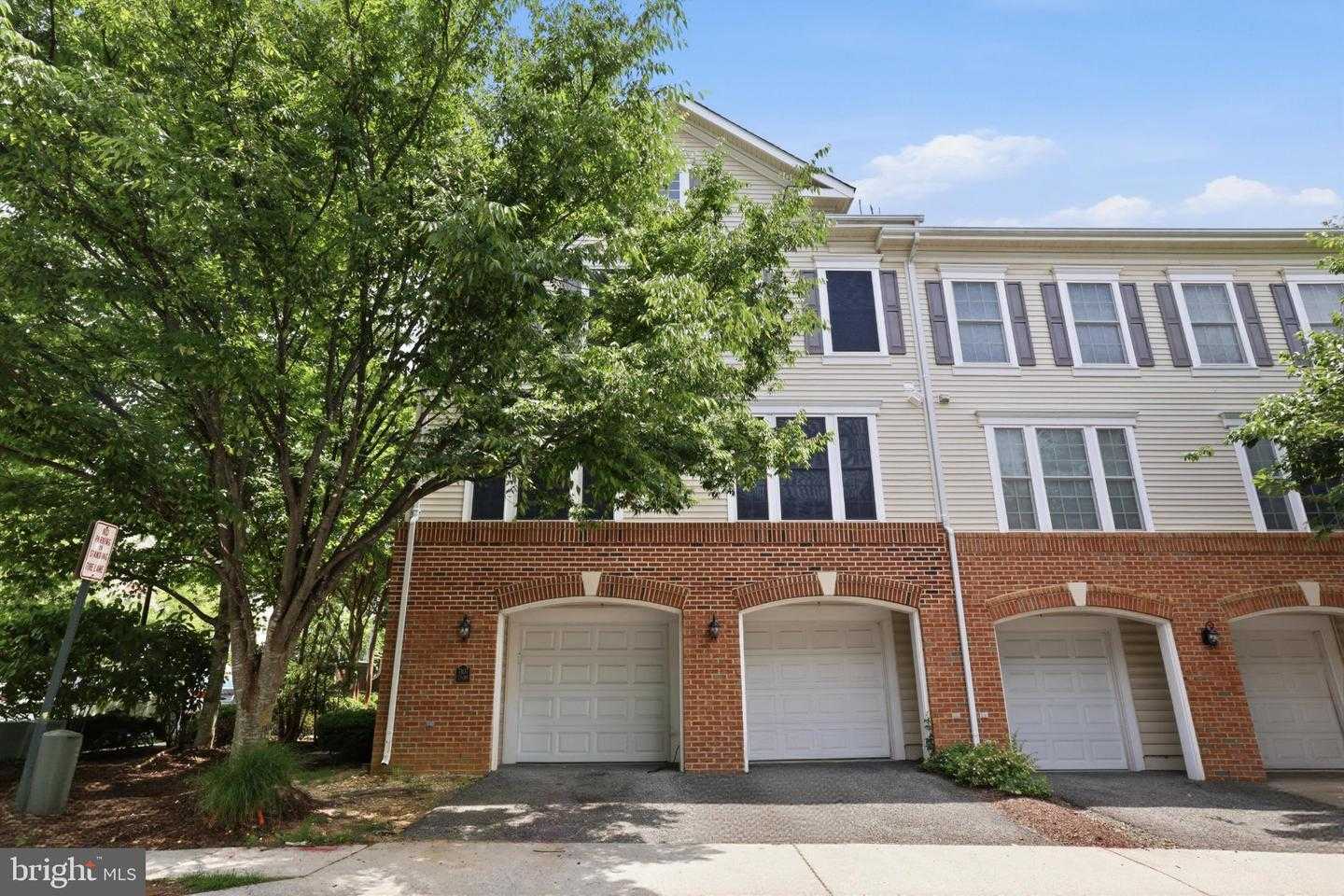7109 MASON GROVE COURT APT 2 Alexandria Virginia United States, for Sale, residential,  , The Holly Group
