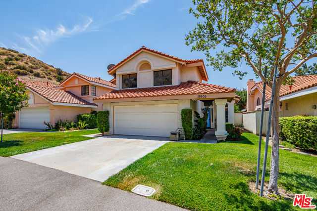 15606 Meadow Drive Canyon Country California United States, for Sale, residential, Daniil Gorkov, Beverly & Co.