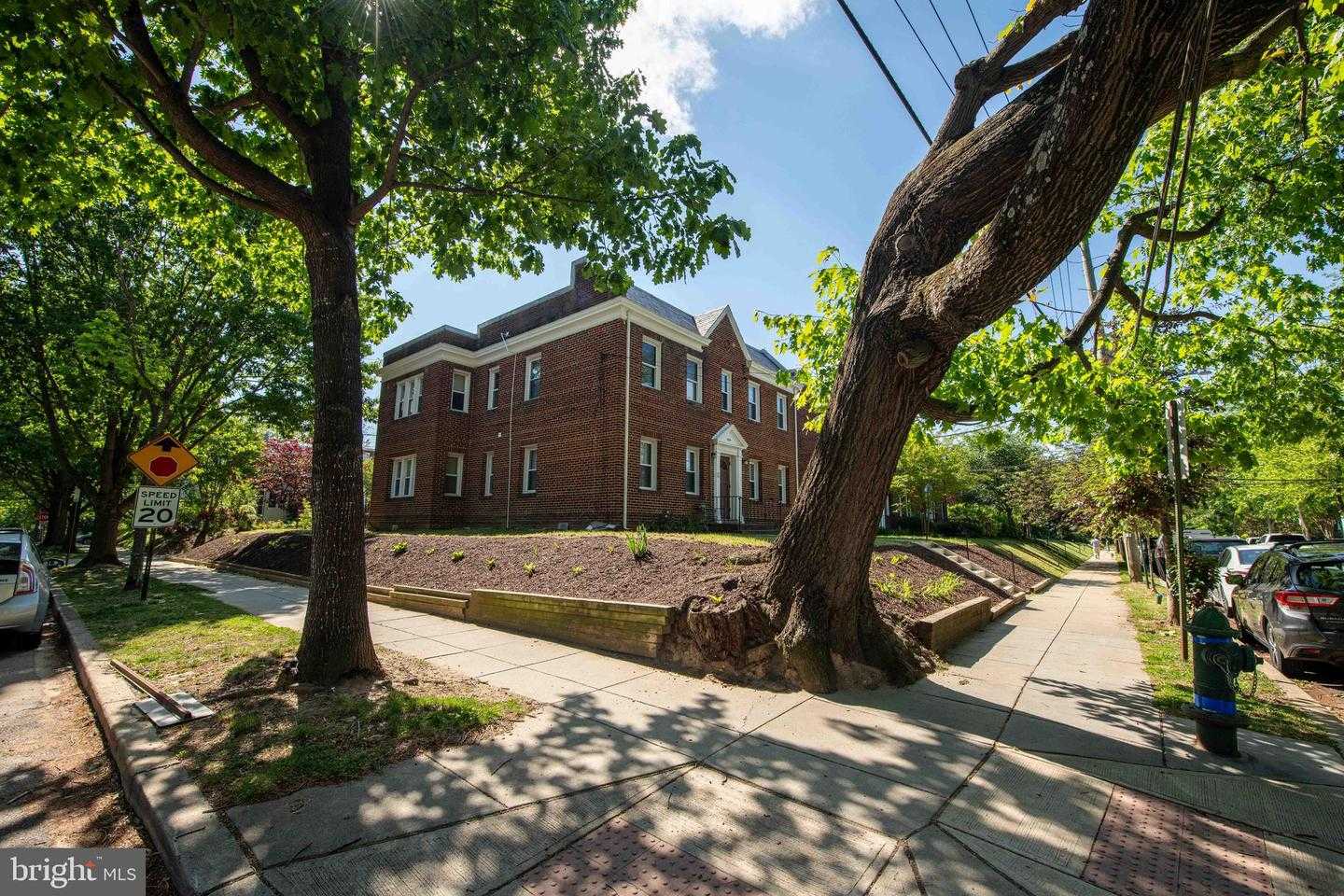 2241 40TH PLACE Washington District Of Columbia United States, for Sale, commercial, Edward Giles, Georgetown Realty Group