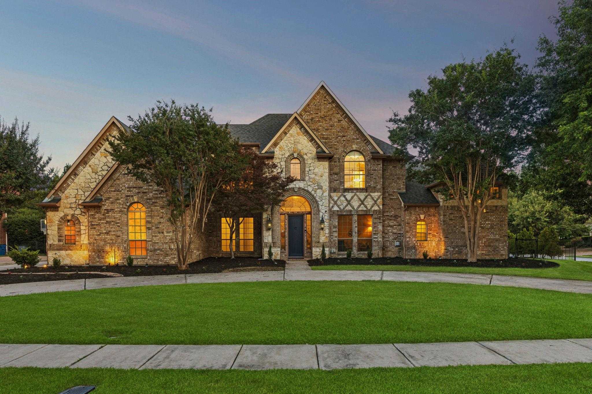 1807 Greenlea Cove Southlake Texas United States, for Sale, residential, Stacy Fritchen, Berkshire Hathaway HomeServices PenFed Realty