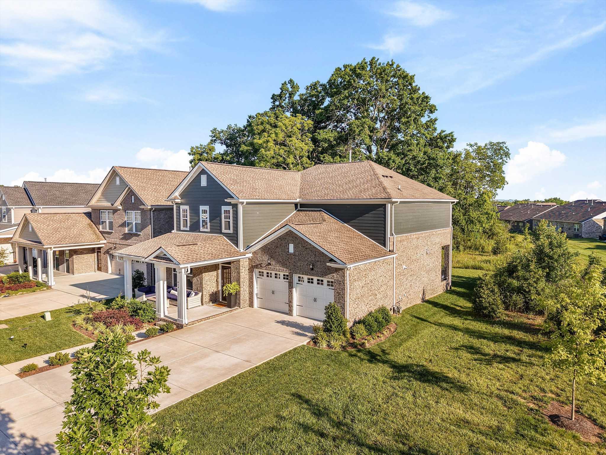 614 Seuss Way Hendersonville Tennessee United States, for Sale, residential, Adam Hanes, LPT Realty