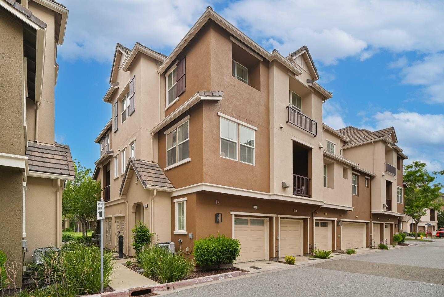 1099 Westbury San Jose California United States, for Sale, residential, Patricia Lambert, InCom Sample Brokerage