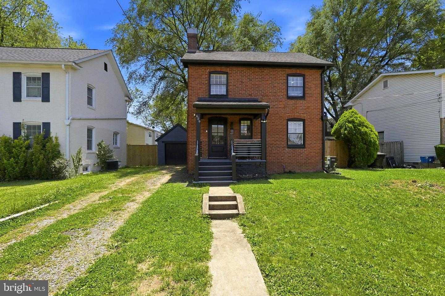 629 NATIONAL AVENUE Winchester Virginia United States, for Sale, residential, Camille Payne, Samson Properties