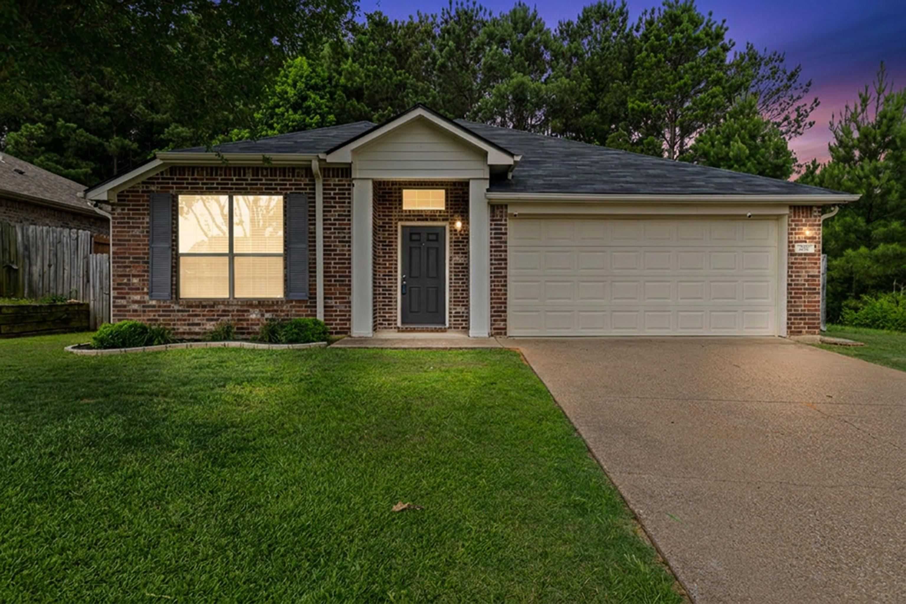 203 Claire Ln Longview Texas United States, for Sale, residential,  , Drake Chapman Real Estate, Brokerage