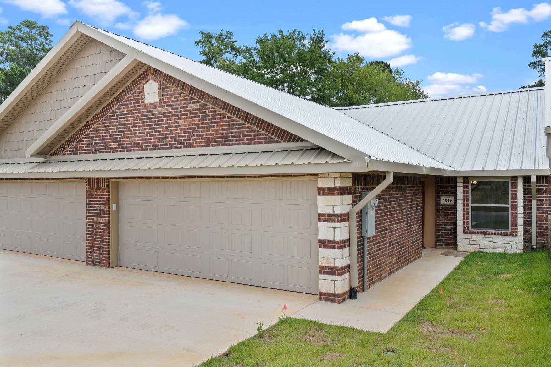 1619 Big Bend Longview Texas United States, for Sale, residential,  , Drake Chapman Real Estate, Brokerage