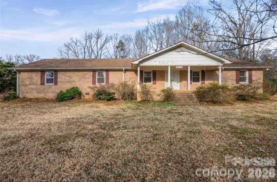 8122 knollwood Circle Charlotte North Carolina United States, for Rent, residential, Kristen Haynes, New Home Buyers Brokers / Realty Pros