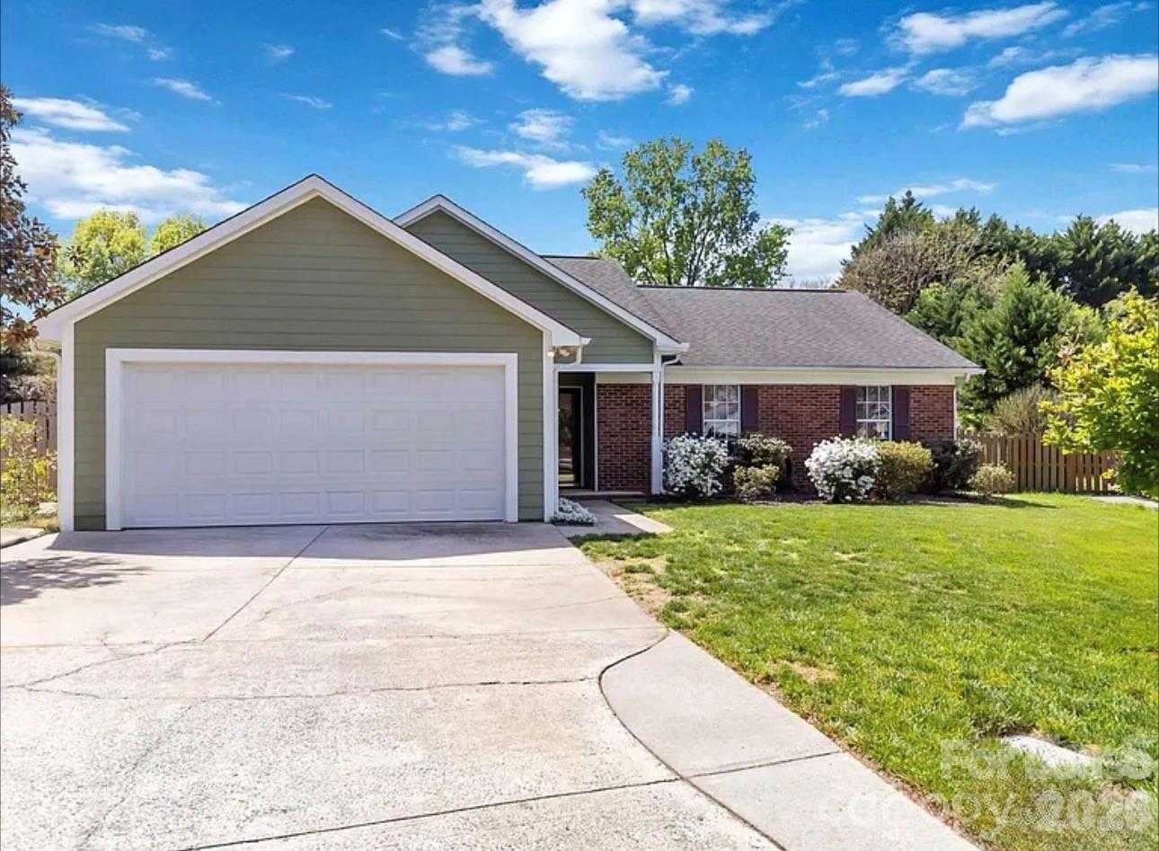 12100 Landing Green Drive Charlotte North Carolina United States, for Rent, residential, Kristen Haynes, New Home Buyers Brokers / Realty Pros