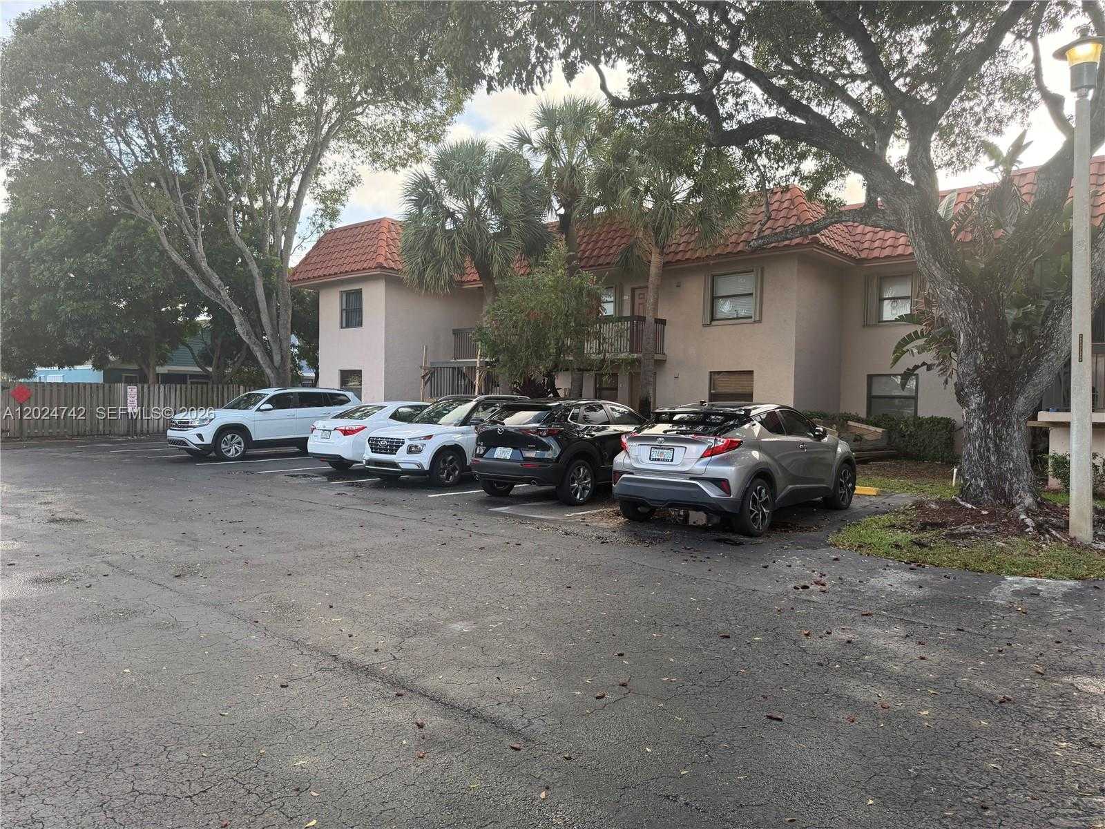 15718 E Waterside Cir  APT 102 Sunrise Florida United States, for Sale, residential, Radmila Mandel, Florida Sky Realty Group