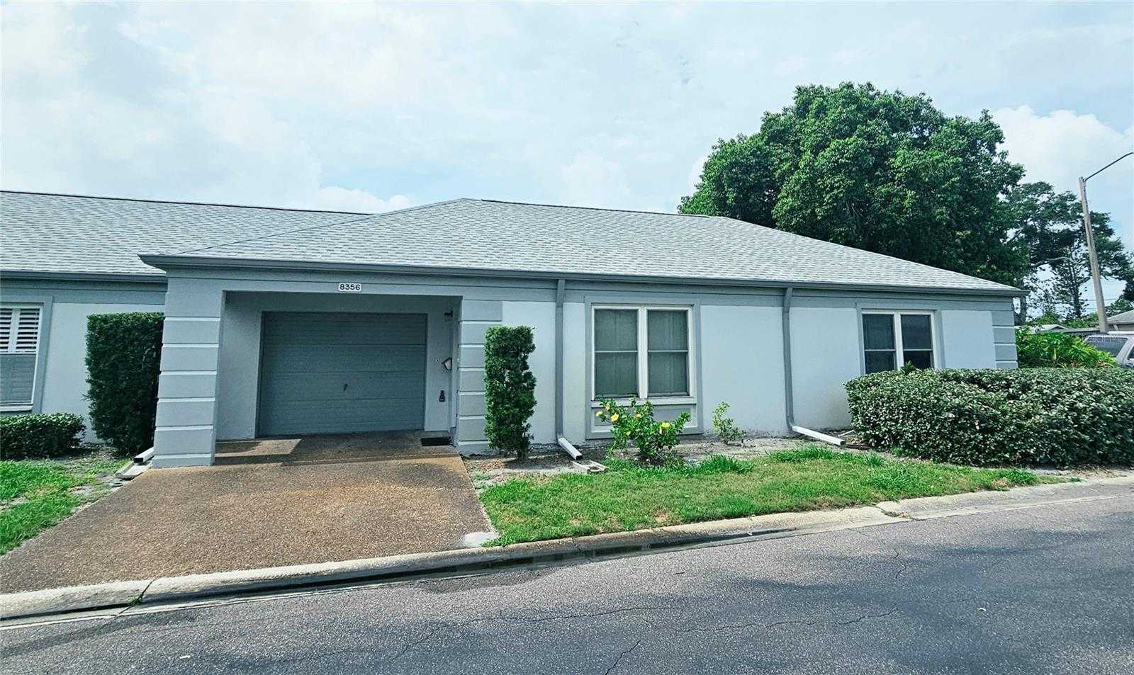 8356 CANDLEWOOD ROAD APT 8356 Seminole Florida United States, for Sale, residential, Sylvia  Lusink, Re/Max Preferred