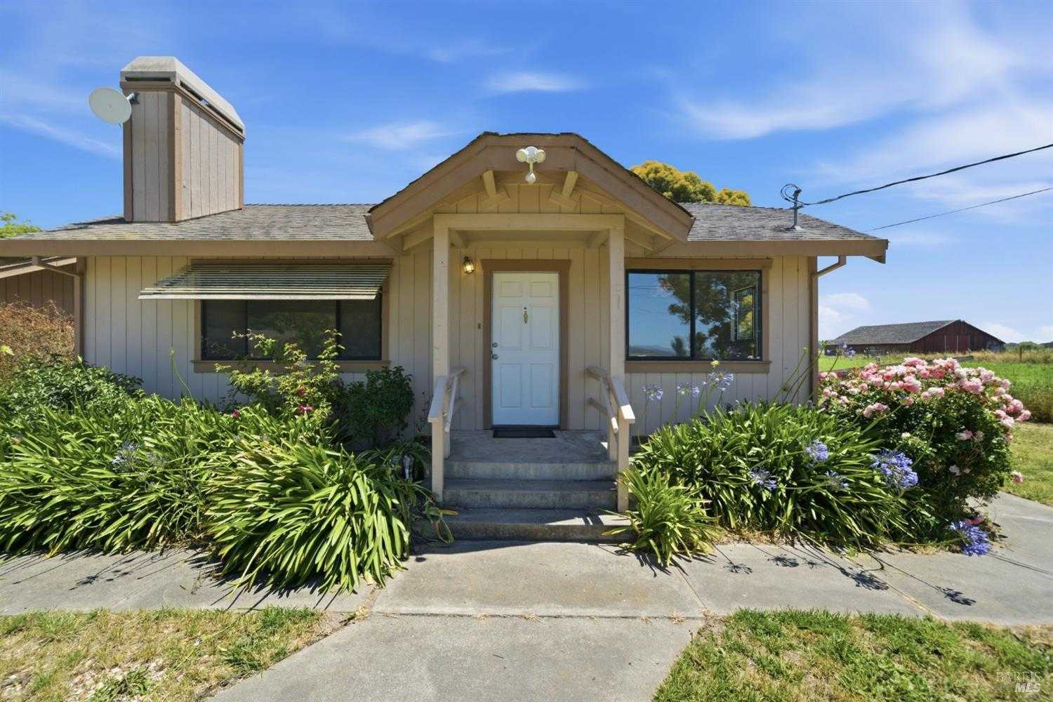 4016 4018 Walker Avenue Santa Rosa California United States, for Sale, residential, Peter Basso, Realtor®️, Coldwell Banker Realty