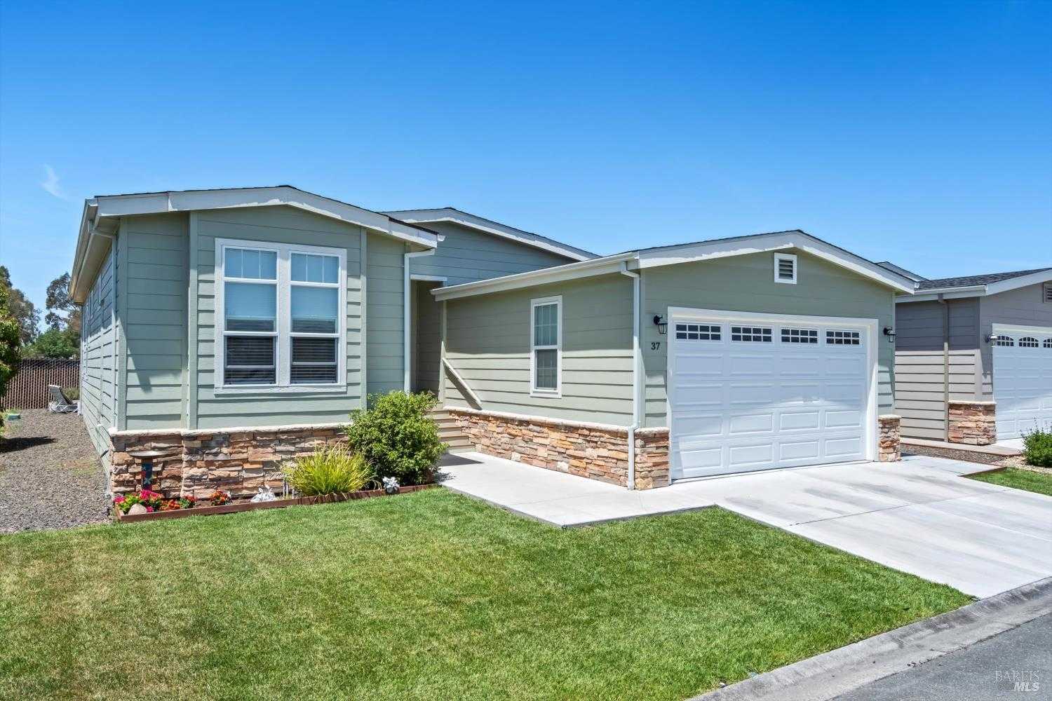 1945 Piner Road APT 37 Santa Rosa California United States, for Sale, residential, Peter Basso, Realtor®️, Coldwell Banker Realty