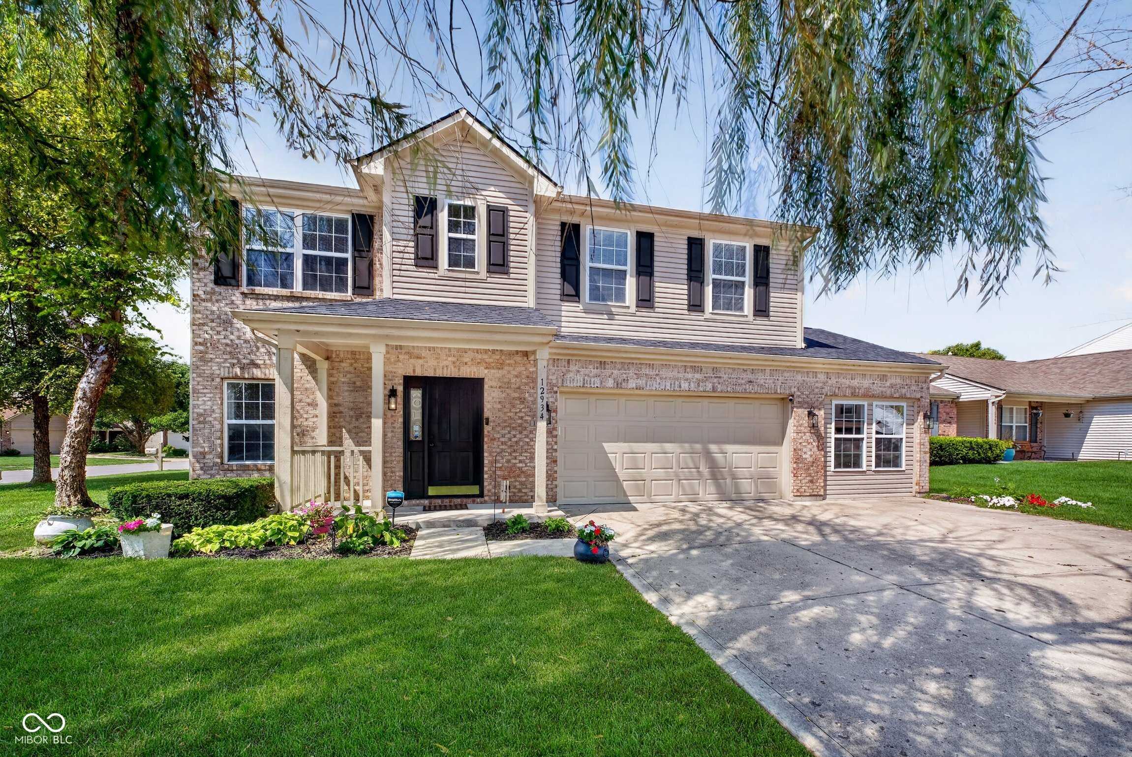 12934 Quarterback Lane Fishers Indiana United States, for Sale, residential, Amir Chaudhary, Kingsway Real Estate Brokerage